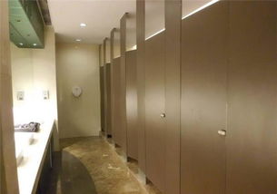 公共衛生間隔斷尺寸是多少