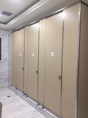 濟(jì)寧衛(wèi)生間隔斷咨詢(xún) 知名的衛(wèi)生間隔斷供應(yīng)商